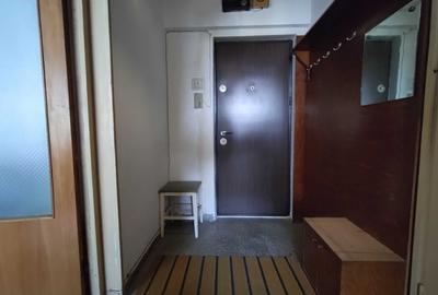 Apartament cu 2 camere semidecomandat în Tei - 1