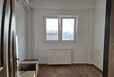 Apartament 4 camere Aparatorii Patriei - 1