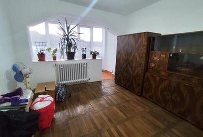 Apartament cu 3 camere decomandat în Central - 5