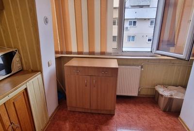 Apartament cu 2 camere decomandat, mobilat în Ștefan cel Mare - 2