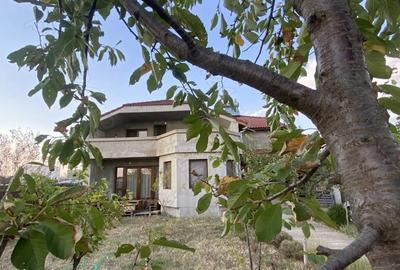 Casă cu 4 camere în Central - 10