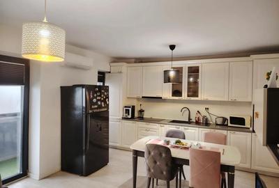 Apartament cu 4 camere decomandat în Băneasa - 3