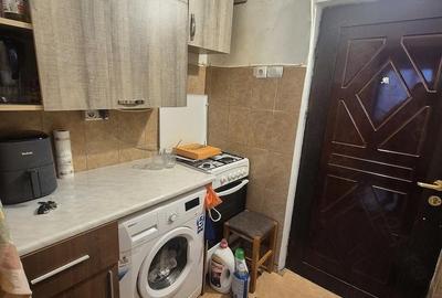 Garsonieră decomandată în Troianu - 4