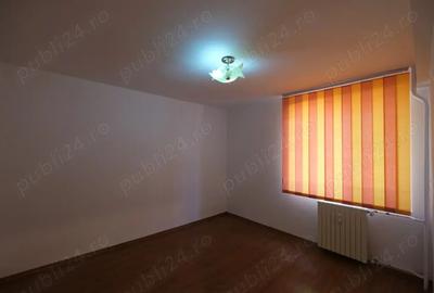 Vand apartament 2 camere - 2