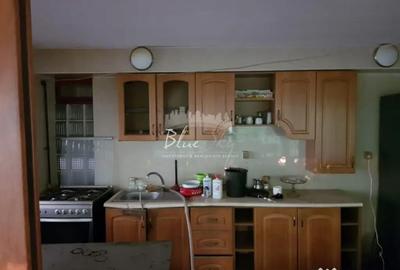 Casă cu 7 camere cu Canalizare în Km 5 - 16