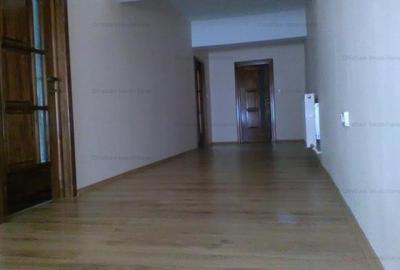 Casă cu 4 camere cu Canalizare în Apollo - 22