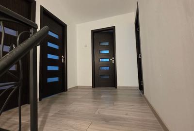 Casă P+1 golful Mraconia cu vedere la apă, 2 km de Chipul lui Decebal - 9