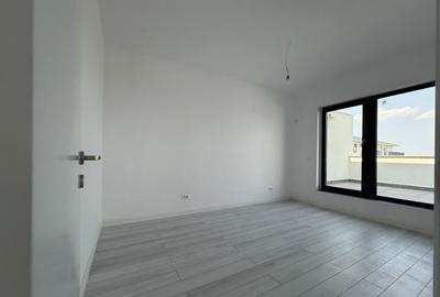 Apartament cu 2 camere decomandat în Haliu