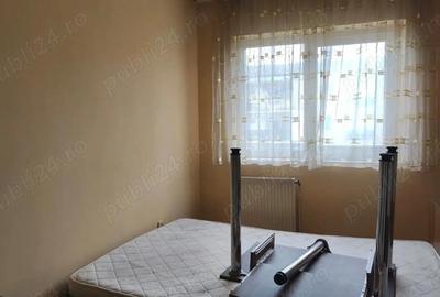 Apartament cu 4 camere semidecomandat în Gojdu - 16