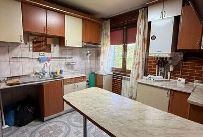 Apartament cu 4 camere semidecomandat în Central - 19