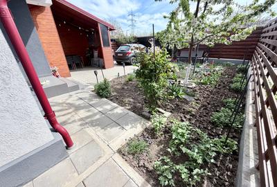 Duplex cu 5 camere cu Canalizare în Sud - 1