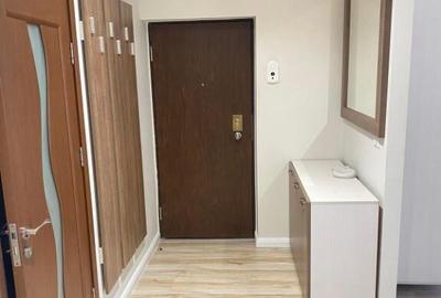 Apartament 3 camere, zona Intim, bloc Bermo - 4