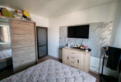 Apartament cu 3 camere decomandat în Piața Centrală - 8