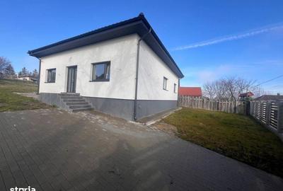 Casă cu 4 camere cu Teren 880 Mp în Feleacu - 11