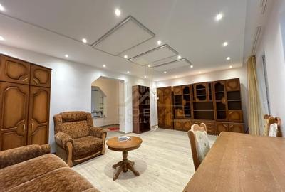 Apartament cu 3 camere decomandat, mobilat în Plopilor