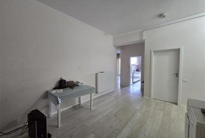 3 CAMERE + CURTE SI LOC PARCARE SECTOR 1 CHITILEI MALL COLOSSEUM - 16