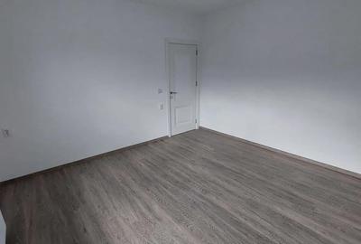 Casă cu 3 camere cu Teren 2210 Mp în Săcel - 7