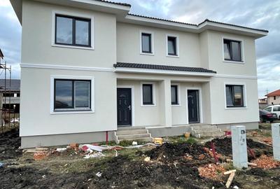 Duplex cu 4 camere cu Teren 306 Mp în Moșnița Nouă - 1