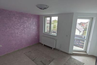 Casă cu 5 camere cu Teren 182 Mp în Central - 11