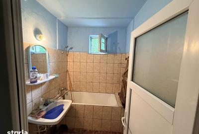 Apartament cu 2 camere în Micro 4 - 4