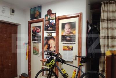 Apartament spa?ios cu 3 camere + garaj , situat intr-o zon - 11