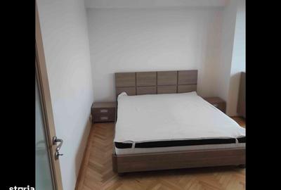 Apartament cu 3 camere decomandat în Central - 9