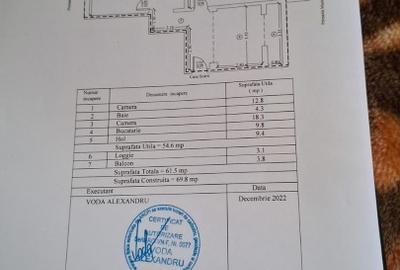 Vind apartament cu 2 camere ,cu CT  et 3/4 58500E - 1