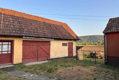 Casă cu 4 camere în Central - 6