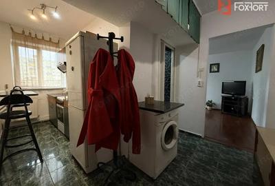 Apartament cu 2 camere semidecomandat, mobilat în Circumvalațiunii