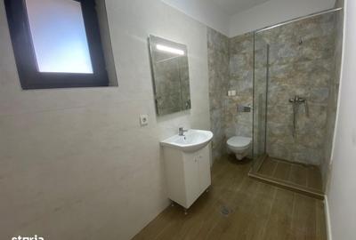 Casă cu 4 camere cu Teren 200 Mp în Central - 10