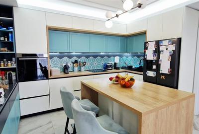 Casă individuală cu 7 camere cu Canalizare în Central - 5