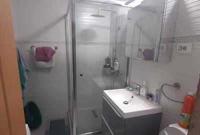 Apartament cu 2 camere decomandat în Crângași - 8