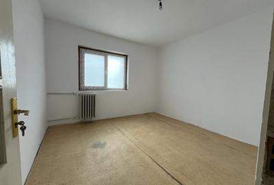 Apartament cu 2 camere decomandat în Spitalului - 9