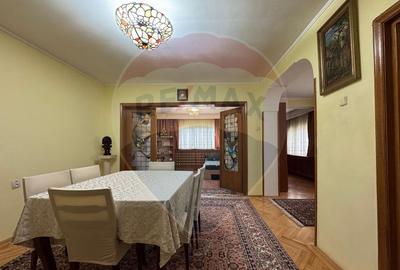 Casa / Vila de inchiriat Sos Industriilor/Republica - 4