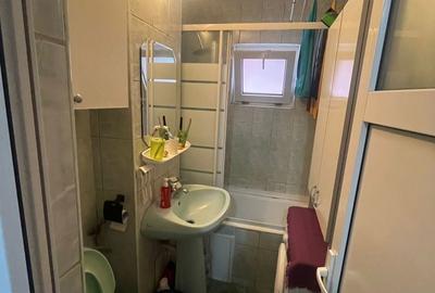 Apartament cu 3 camere decomandat în Bartolomeu - 5
