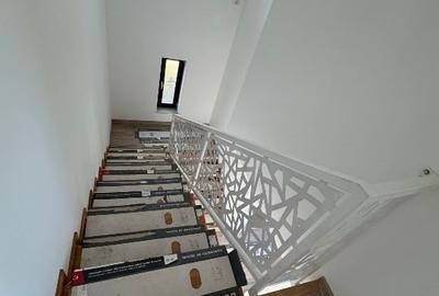 Casă individuală cu 4 camere cu Canalizare în Ștefăneștii Noi - 12