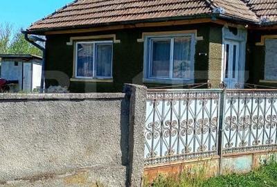 Casă cu 2 camere cu Teren 1100 Mp în Mica - 2