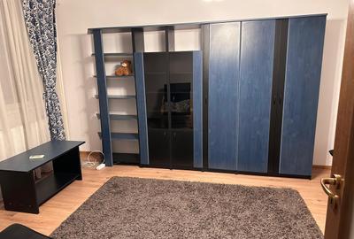 Apartament cu 2 camere decomandat în Vitan