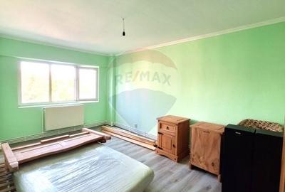 Apartament cu 3 camere de vanzare in zona Pod - 9