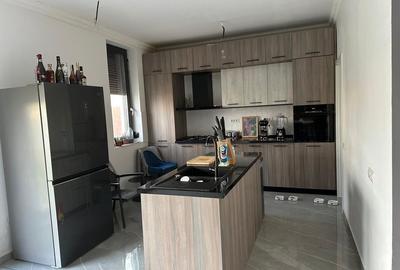Inchiriere 4 camere in duplex, Otopeni-Central - 6