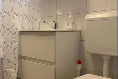 Berceni,Metrou Piata Sudului,Parc ,Bloc 1986,Reabilitat,Renovat,Liber - 2