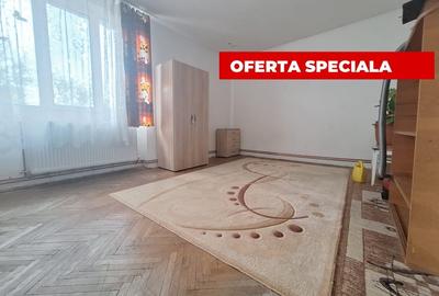 Apartament cu 2 camere nedecomandat, mobilat în Brâncoveanu