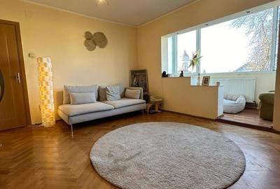 Apartament cu 3 camere semidecomandat în Badea Cârțan - 10