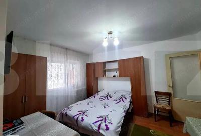 Garsoniera de vanzare in zona Capat 1