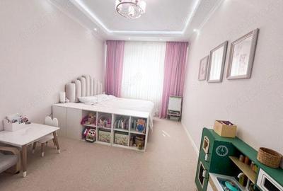 Apartament cu 3 camere decomandat în Tineretului - 2