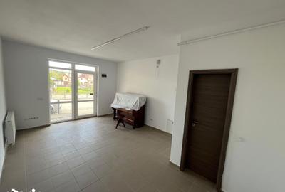 Spațiu comercial, de 23 mp, în Central - 2