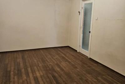 Apartament 4 camere de inchiriat - 2