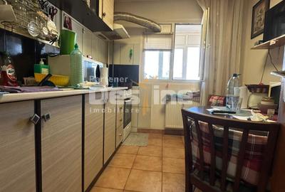 Apartament cu 3 camere decomandat, mobilat în Vitan - 5