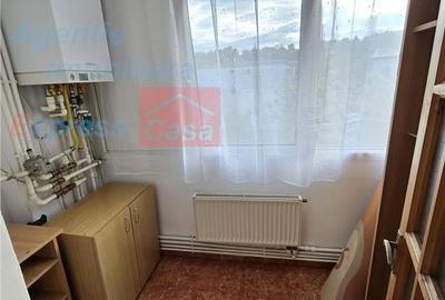 Garsonieră decomandată în Nicolina - 8