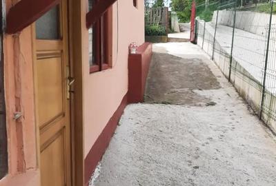 Casă cu 5 camere în Vulcana de Sus - 1